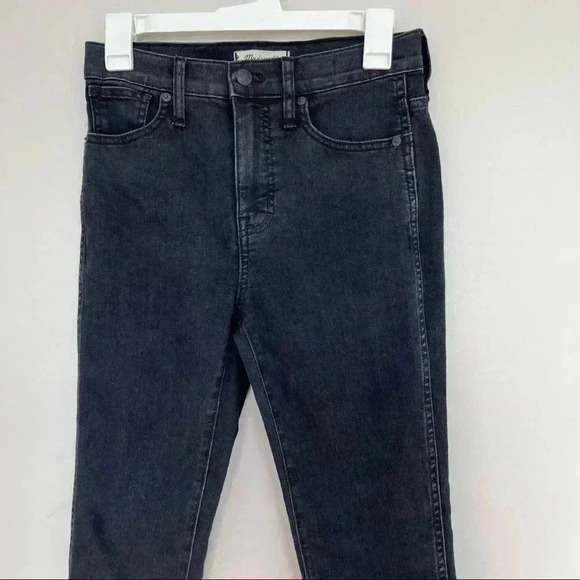 Madewell 10" High-Rise Skinny Jeans in Eclipse Wash Vintage Black Size 26 - Picture 4 of 12